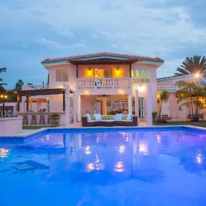 https://casa-canal-the-ultimate-casa.top-hotels-puertorico.com